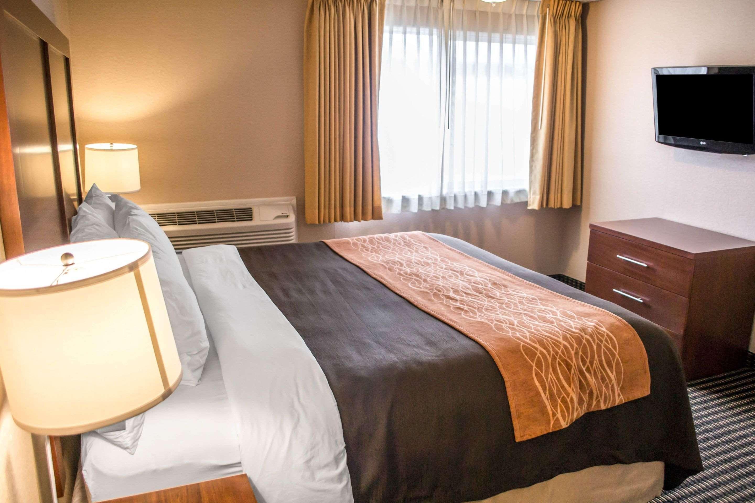Comfort Inn & Suites Beaverton - Portland West Extérieur photo