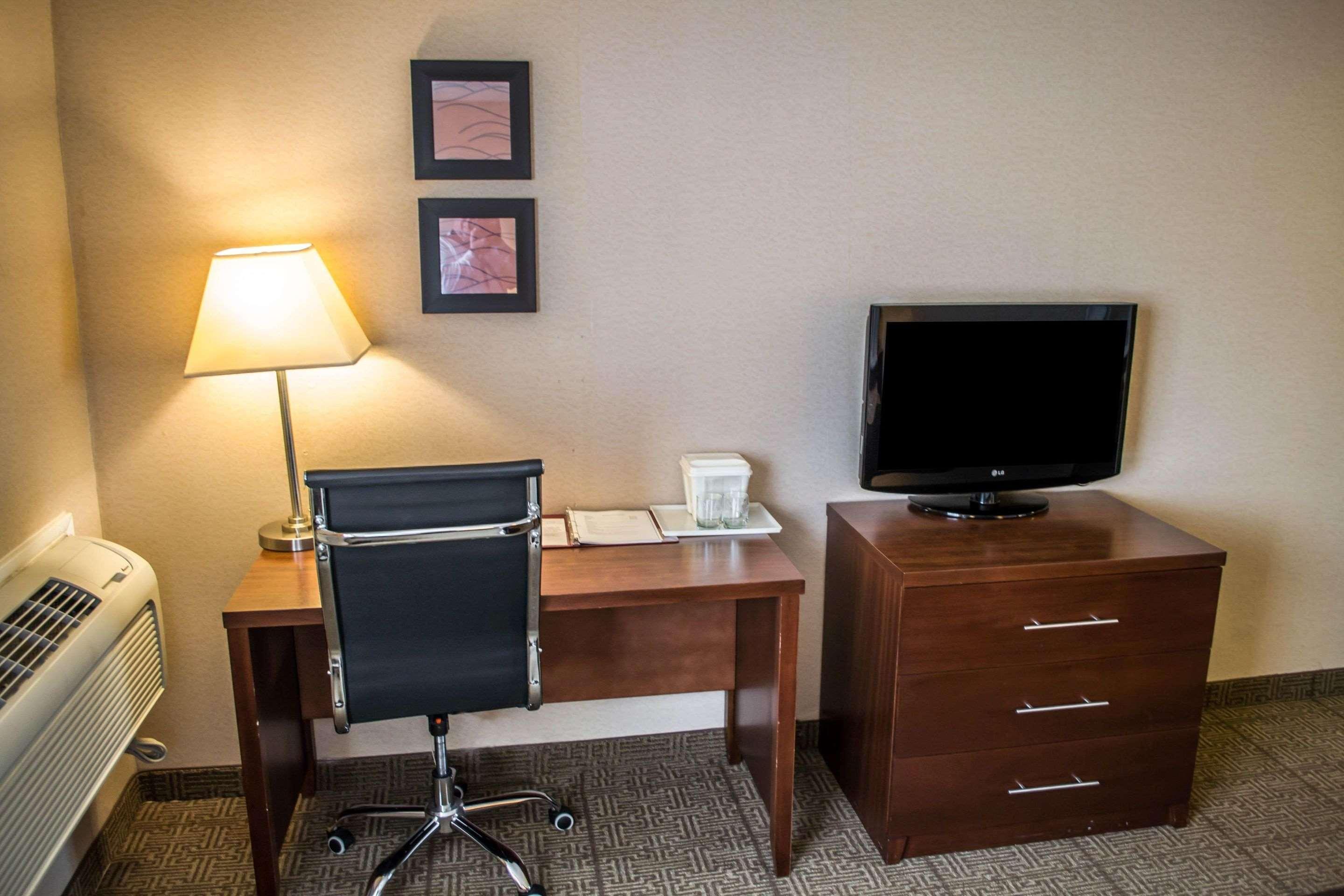 Comfort Inn & Suites Beaverton - Portland West Extérieur photo
