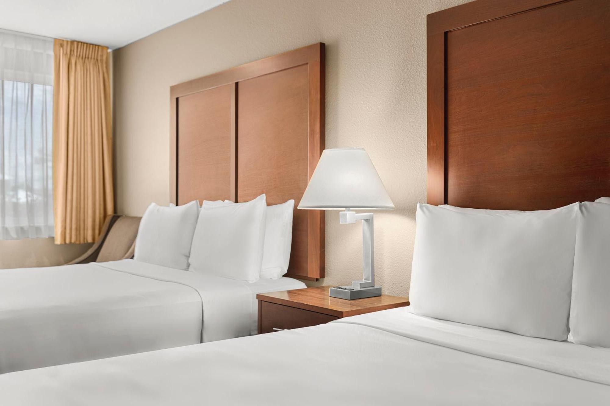 Comfort Inn & Suites Beaverton - Portland West Extérieur photo